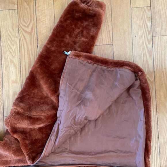 Faux Fur Brown Coat - Picture 4 of 7